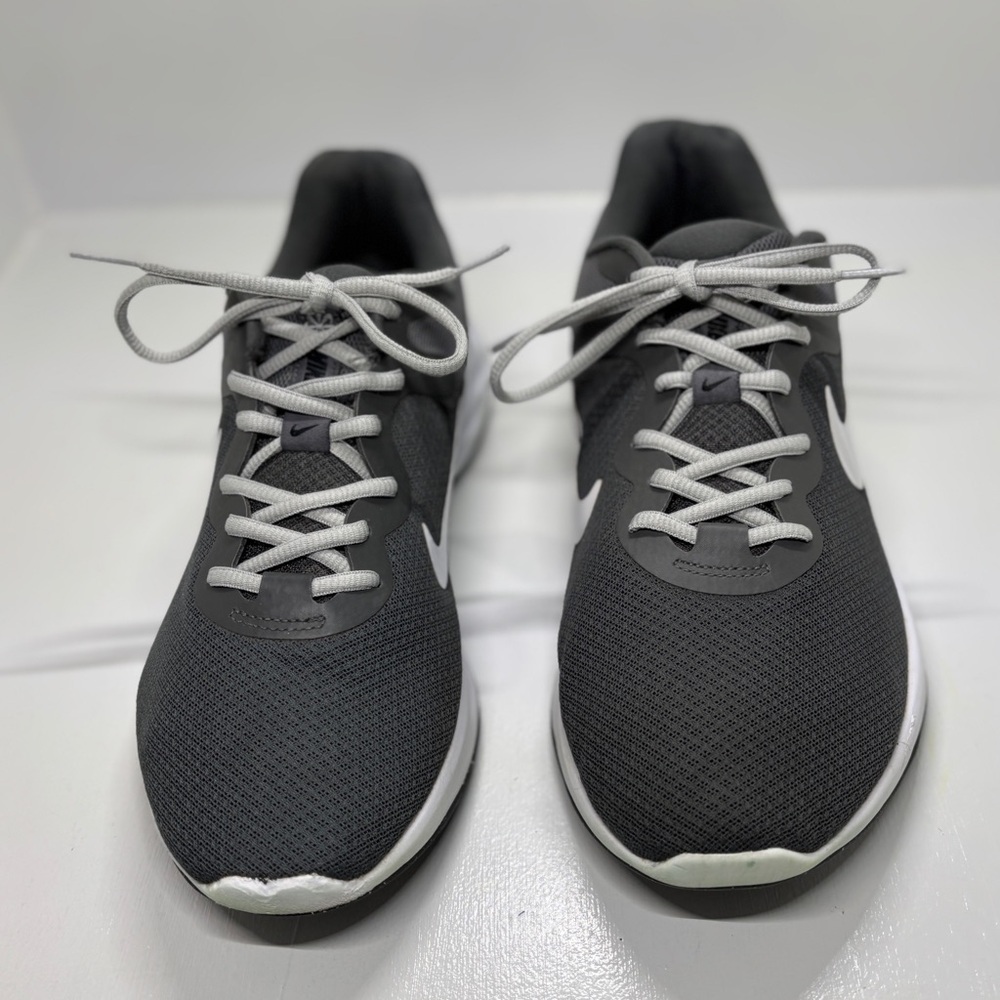 Nike Men's Revolution 6 running shoes in Iron Grey/White size 11.5w - Picture 3 of 9